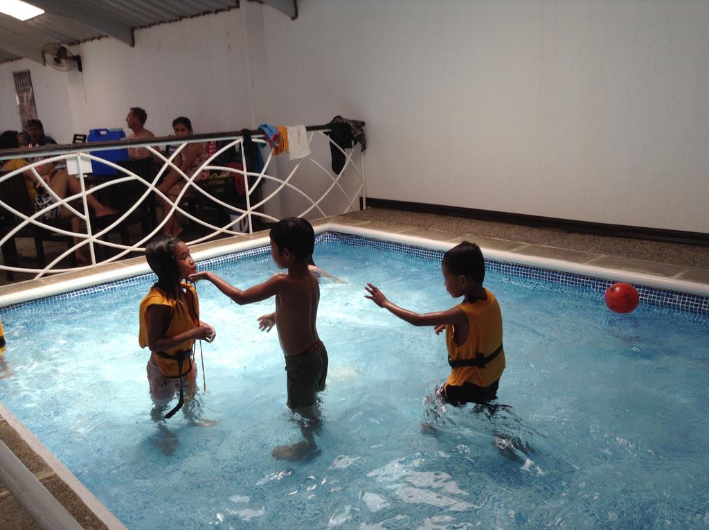 פורטו פרינססה Balay Tuko Garden Inn מראה חיצוני תמונה